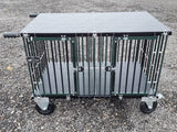 1 of 2 slaapplaatsen JUMBO Titan hondenshowwagen