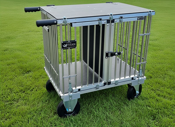 Kleiner Hundeshow-Trolley aus Titan mit 2 Schlafplätzen